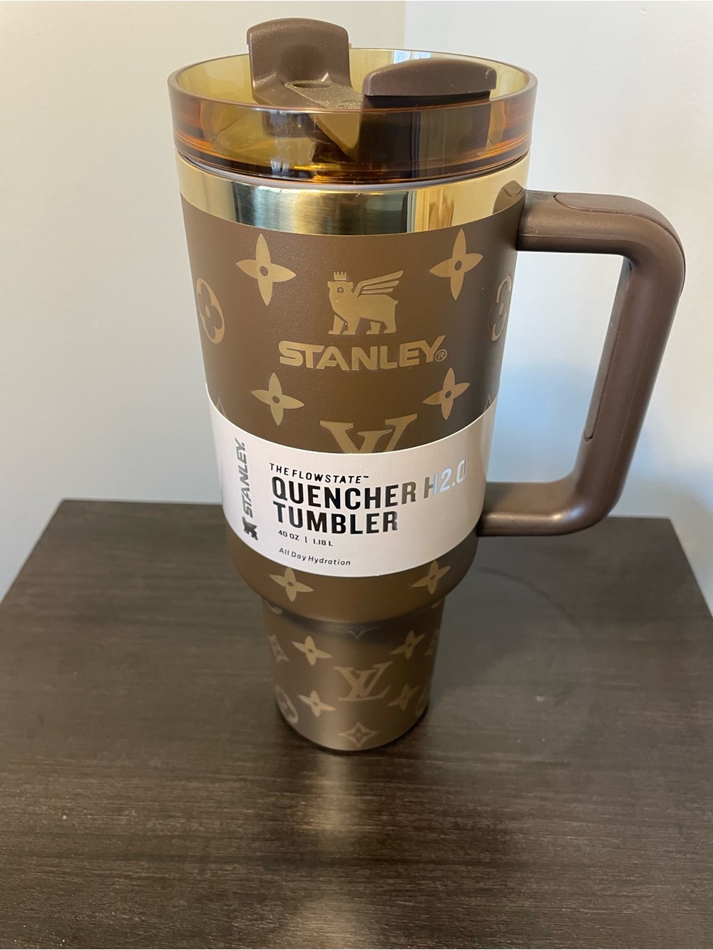 Stanley Brown and Gold Quencher 40oz H2.0 Tumbler with Handle